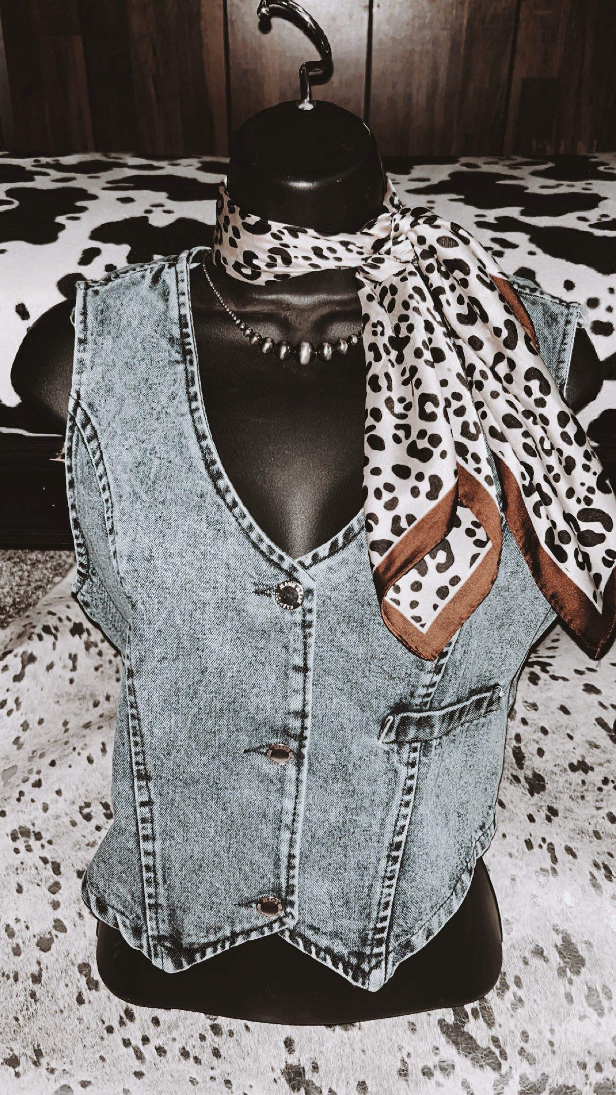 Cowgirl Cheetah Wild Rag