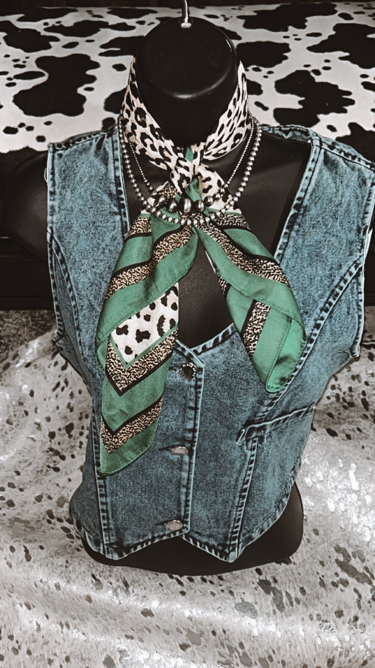 Emerald Outlaw Wild Rag
