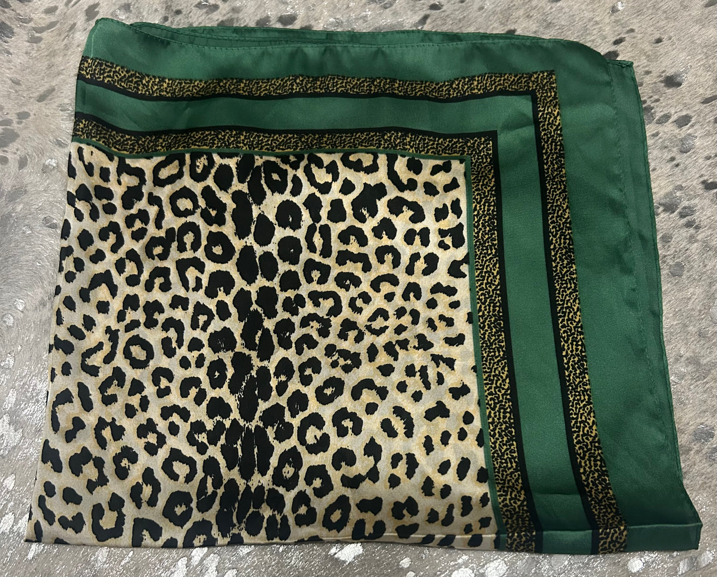 Emerald Outlaw Wild Rag